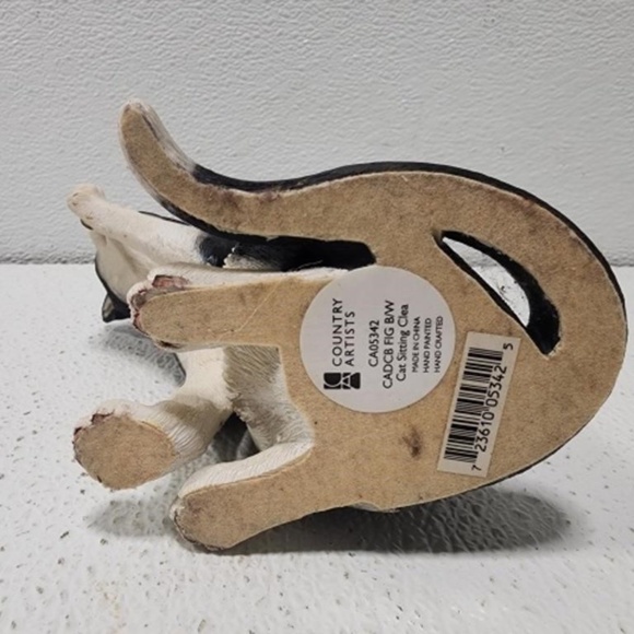 Vintage Black & White Cat Sculpture by Country Artist-Very Realistic Home Decor - Picture 9 of 9